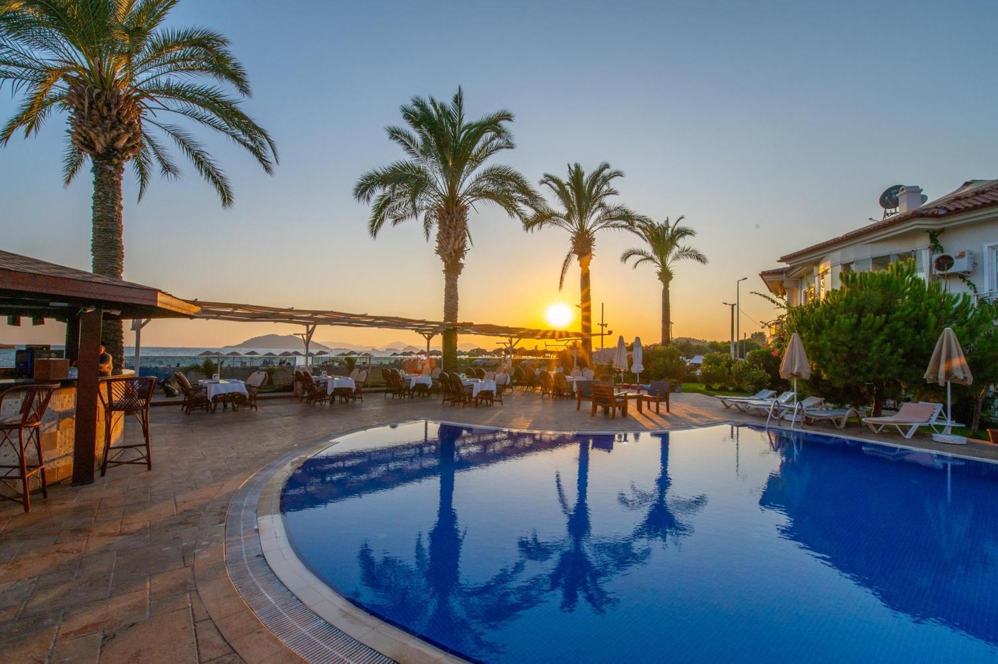 Sunset Beach Villas And Apartments Φετιγιέ Εξωτερικό φωτογραφία